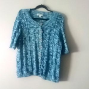 PLUS SIZE SWEATER